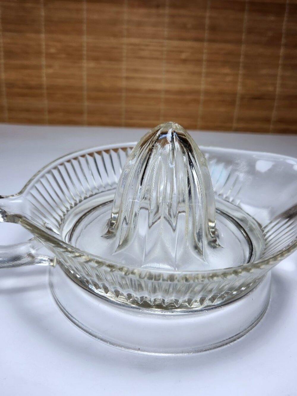 Vintage Heavy Clear Glass Citrus Juicer Reamer Pour Spout Finger Loop Handle 6"